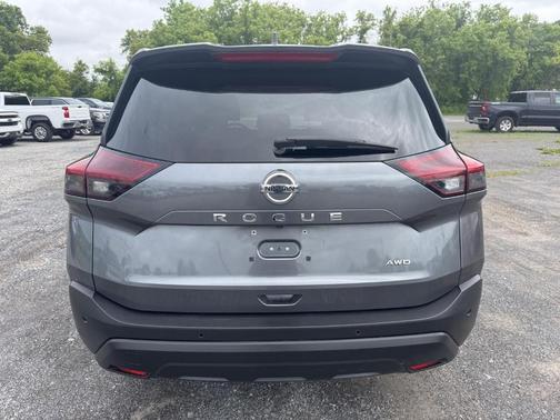 2021 Nissan Rogue S