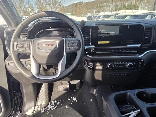 2026 GMC Sierra 2500 SLE