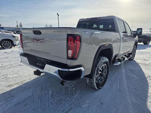 2026 GMC Sierra 2500 SLE