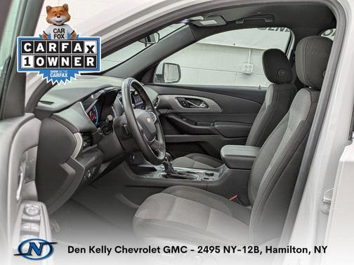 Summit White 2023 Chevrolet Traverse LT Cloth