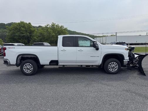 2025 Chevrolet Silverado 2500 LT