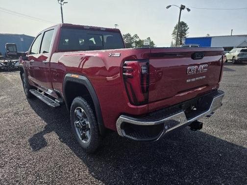 2026 GMC Sierra 2500 SLT
