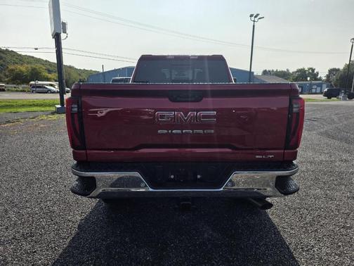 2026 GMC Sierra 2500 SLT