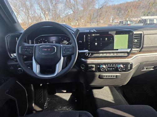 Onyx Black 2026 GMC Sierra 2500 SLE