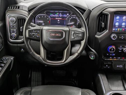 2022 GMC Sierra 1500 Limited AT4
