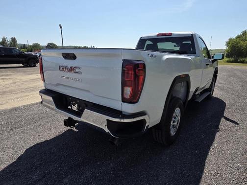 2025 GMC Sierra 2500 Pro