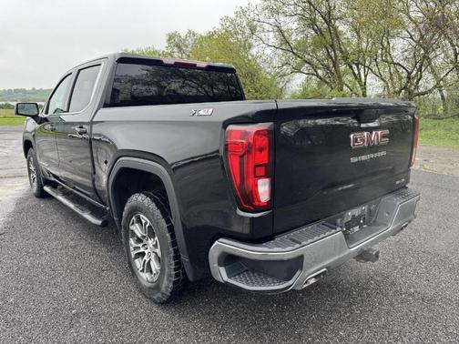2020 GMC Sierra 1500 SLE