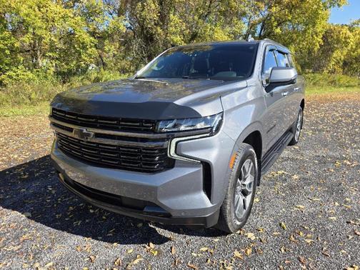 2022 Chevrolet Suburban RST