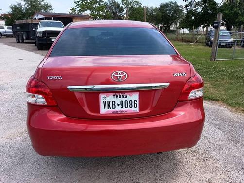 2010 Toyota Yaris Base