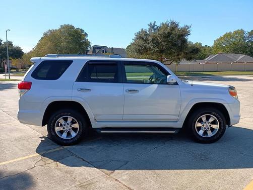 2011 Toyota 4Runner SR5