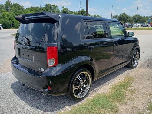 2012 Scion xB Release Series 9.0