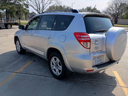 2010 Toyota RAV4 Limited