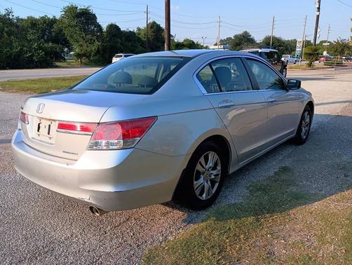 Alabaster Silver Metallic 2012 Honda Accord SE