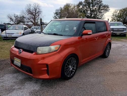 2012 Scion xB Release Series 9.0