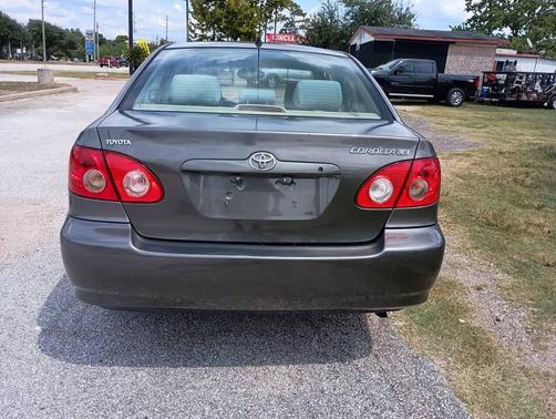 2006 Toyota Corolla LE