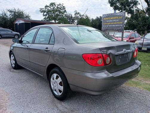 2006 Toyota Corolla LE