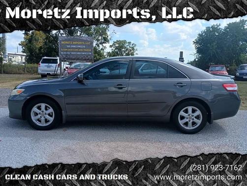 2010 Toyota Camry LE