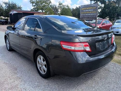 2010 Toyota Camry LE