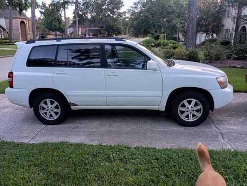 Super White 2004 Toyota Highlander Base