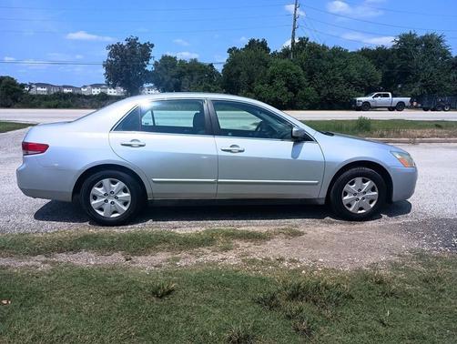 2004 Honda Accord LX 4dr Sedan