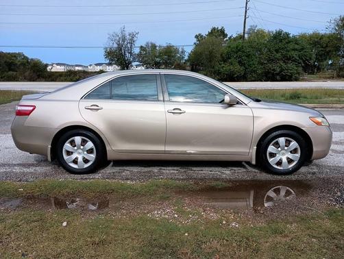 2009 Toyota Camry LE