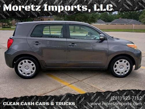 2010 Scion xD Base 4dr Hatchback 4A