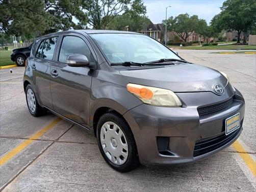 2010 Scion xD Base 4dr Hatchback 4A