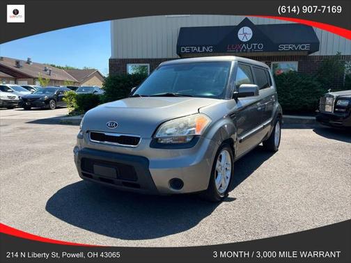2010 Kia Soul +