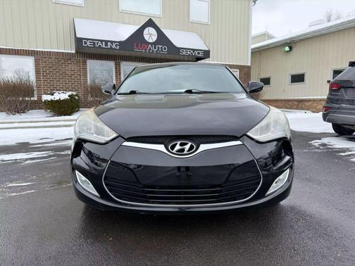2013 Hyundai Veloster Base