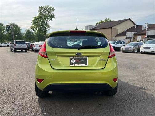 2011 Ford Fiesta SES