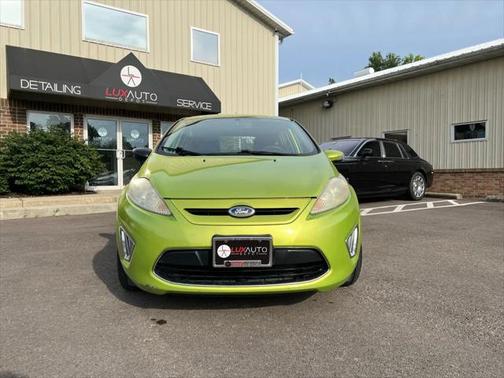 2011 Ford Fiesta SES