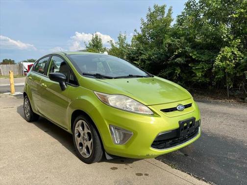 2011 Ford Fiesta SES