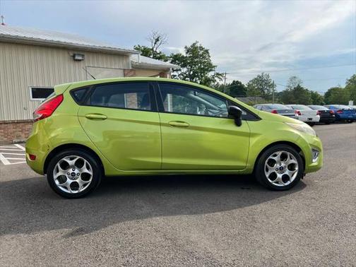 2011 Ford Fiesta SES