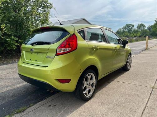2011 Ford Fiesta SES