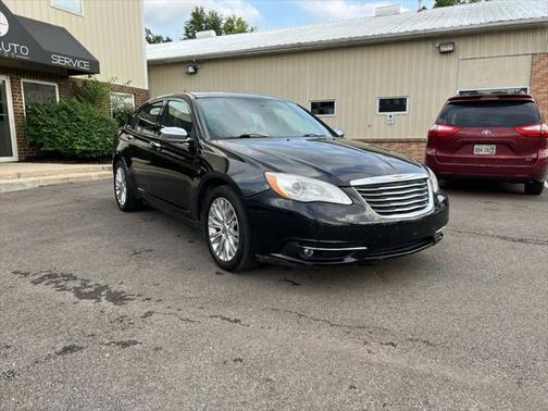 2012 Chrysler 200 Limited