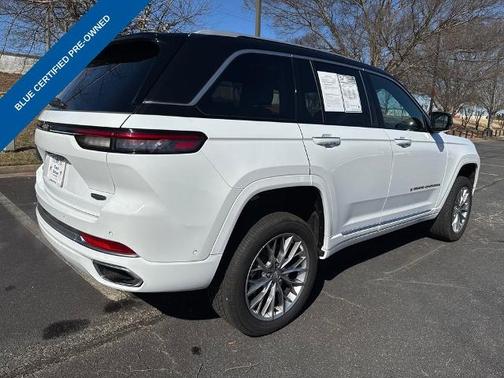 2022 Jeep Grand Cherokee SUMMIT