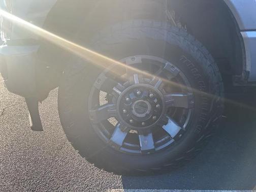 2023 Ford F-350 LARIAT SUPER DUTY