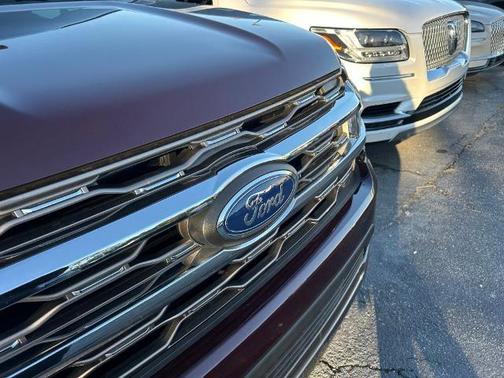 2024 Ford Expedition KING RANCH