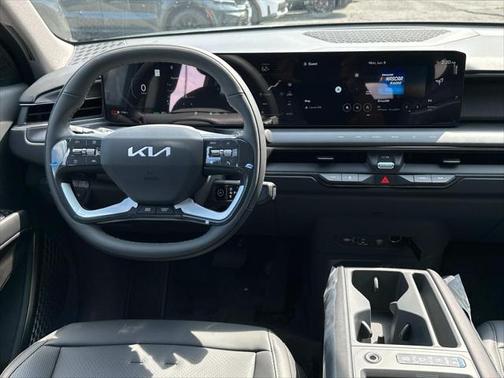 2026 Kia EV9 Land