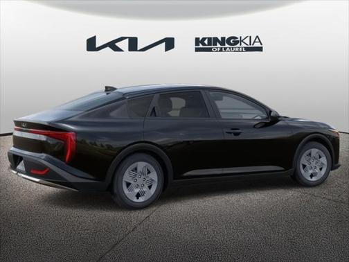 2025 Kia K4 LX