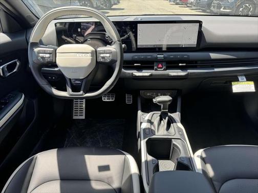 2025 Kia K4 GT-Line Turbo