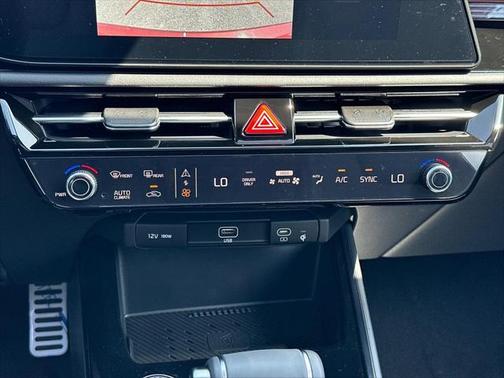 2025 Kia Niro Touring