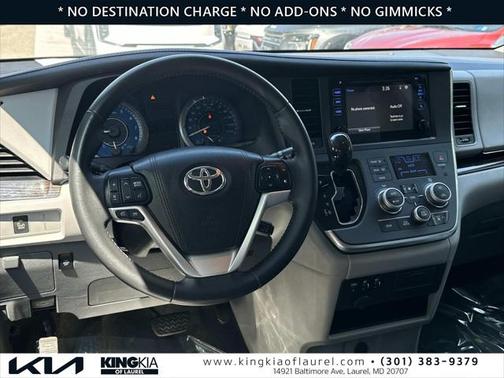 2016 Toyota Sienna XLE