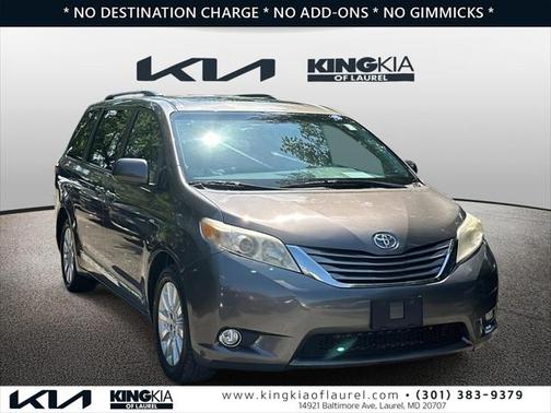 2016 Toyota Sienna XLE