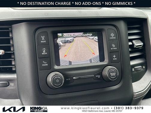 2022 RAM 2500 Tradesman Crew Cab 4x4 6'4' Box