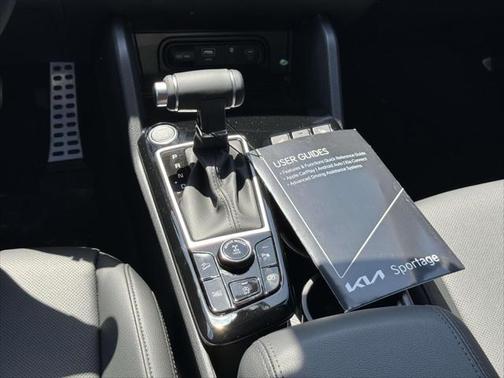 2025 Kia Sportage S