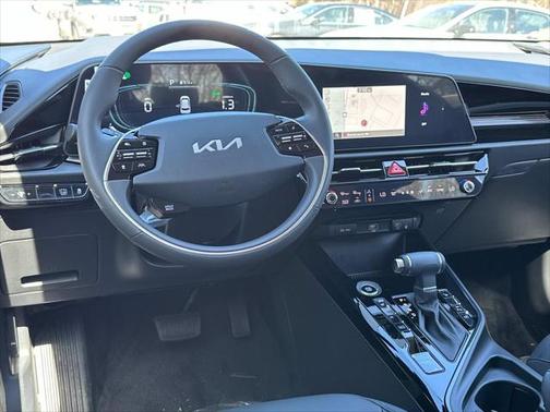 2025 Kia Niro EX
