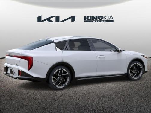 2025 Kia K4 GT-Line