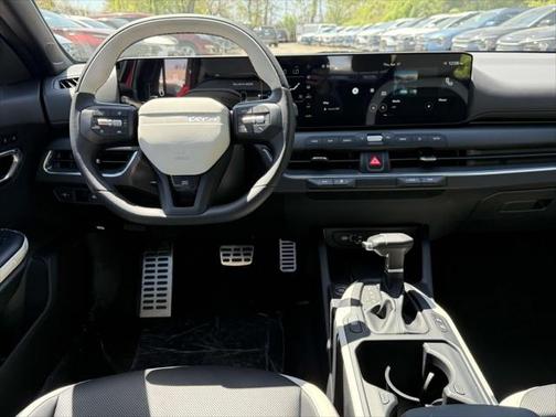 2025 Kia K4 GT-Line Turbo