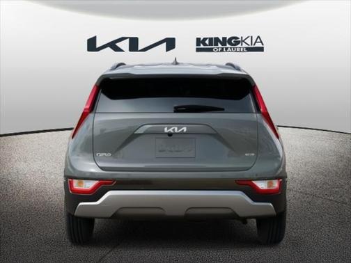 2025 Kia Niro SX